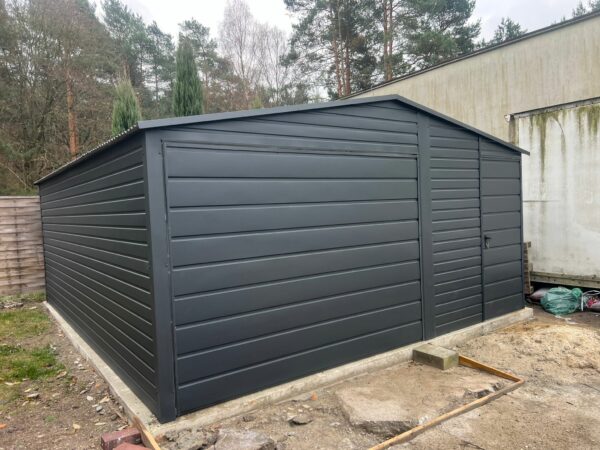 Garaż blaszany 5m x 6m