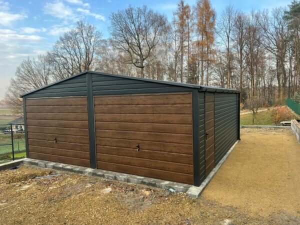 Garaż blaszany podwójny 6m x 6m