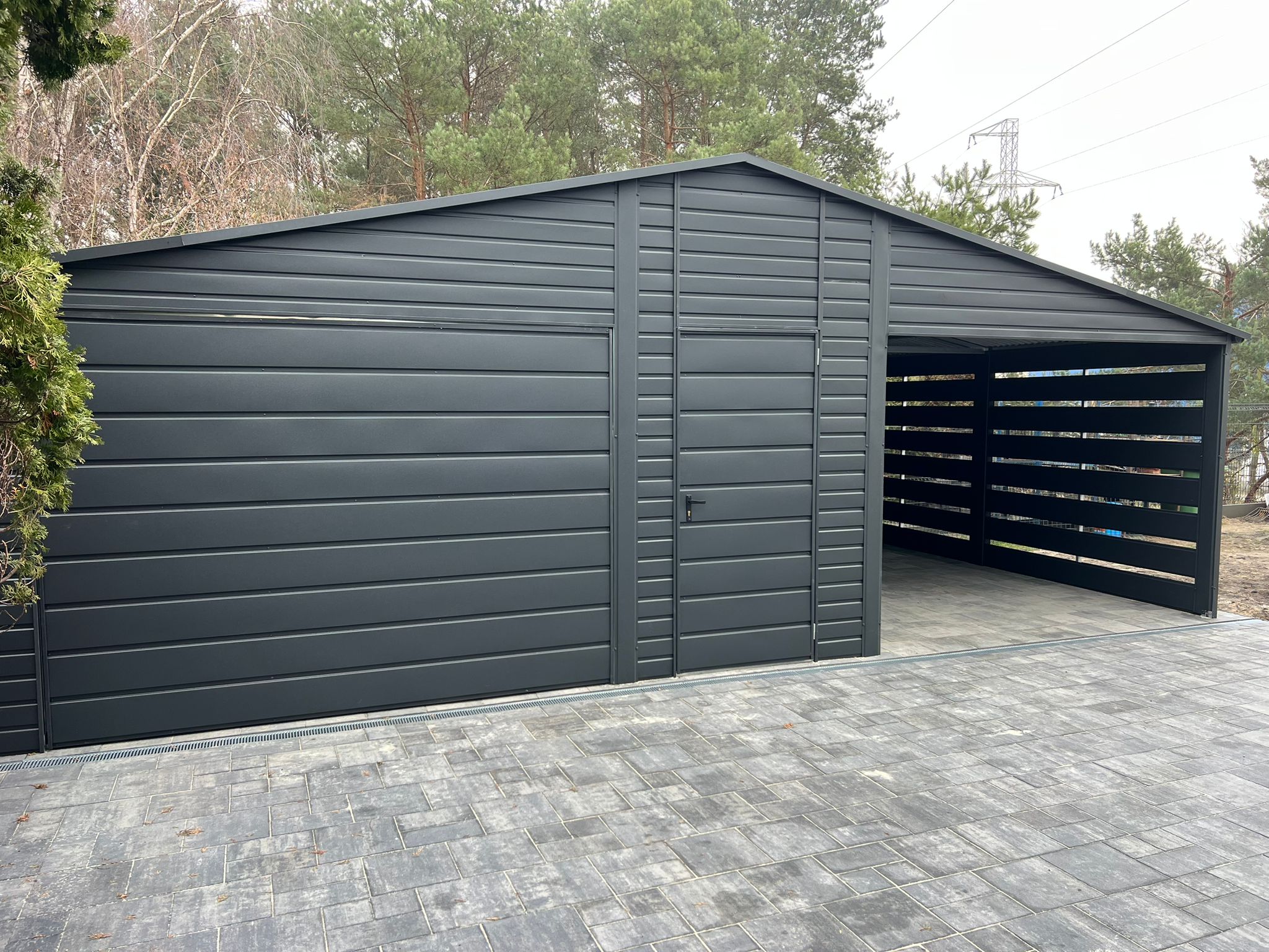 garaz8x6zwiataakrylowyrivetstal