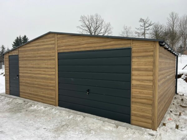 Garaż blaszany 7m x 5m