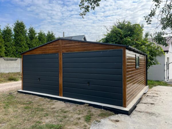 Garaż blaszany podwójny 6m x 6m