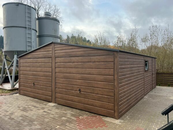 Garaż blaszany podwójny 6m x 7m