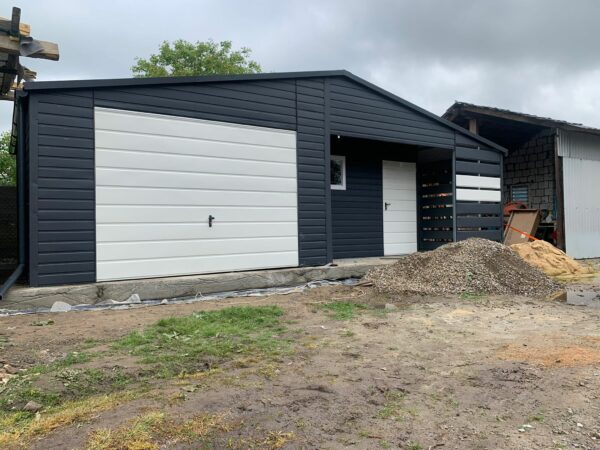 Garaż blaszany 8m x 6m z wiatą i pom. gospodarczym